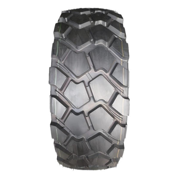 ROADSTAR/WYNSTAR RM66 335/80R20 TRUCK TIRE